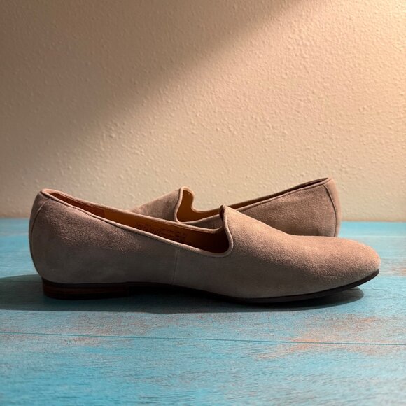 Vionic Willa Suede Slip On Flats in Cream Women's Size 8 - Picture 6 of 9